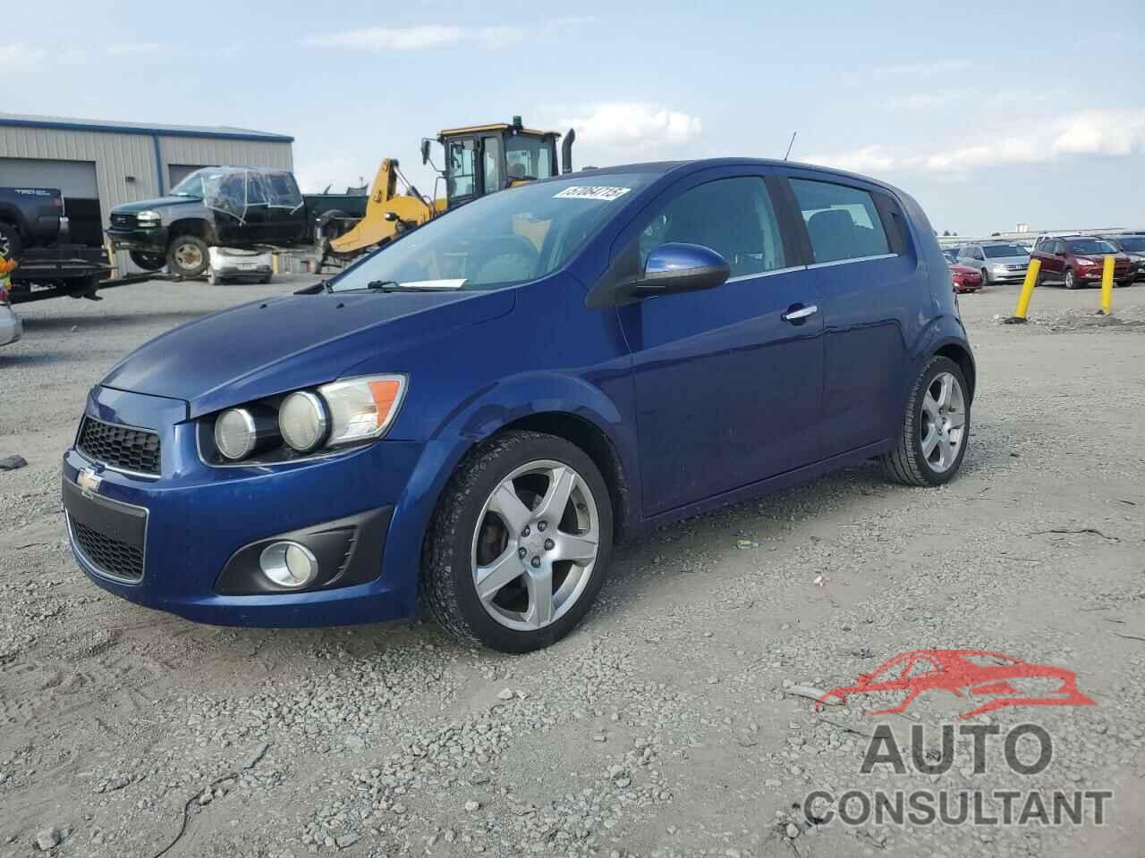 CHEVROLET SONIC 2014 - 1G1JE6SB4E4178266