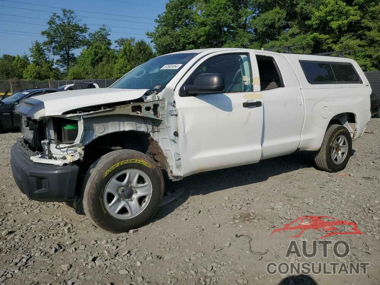 TOYOTA TUNDRA 2017 - 5TFUM5F12HX073795