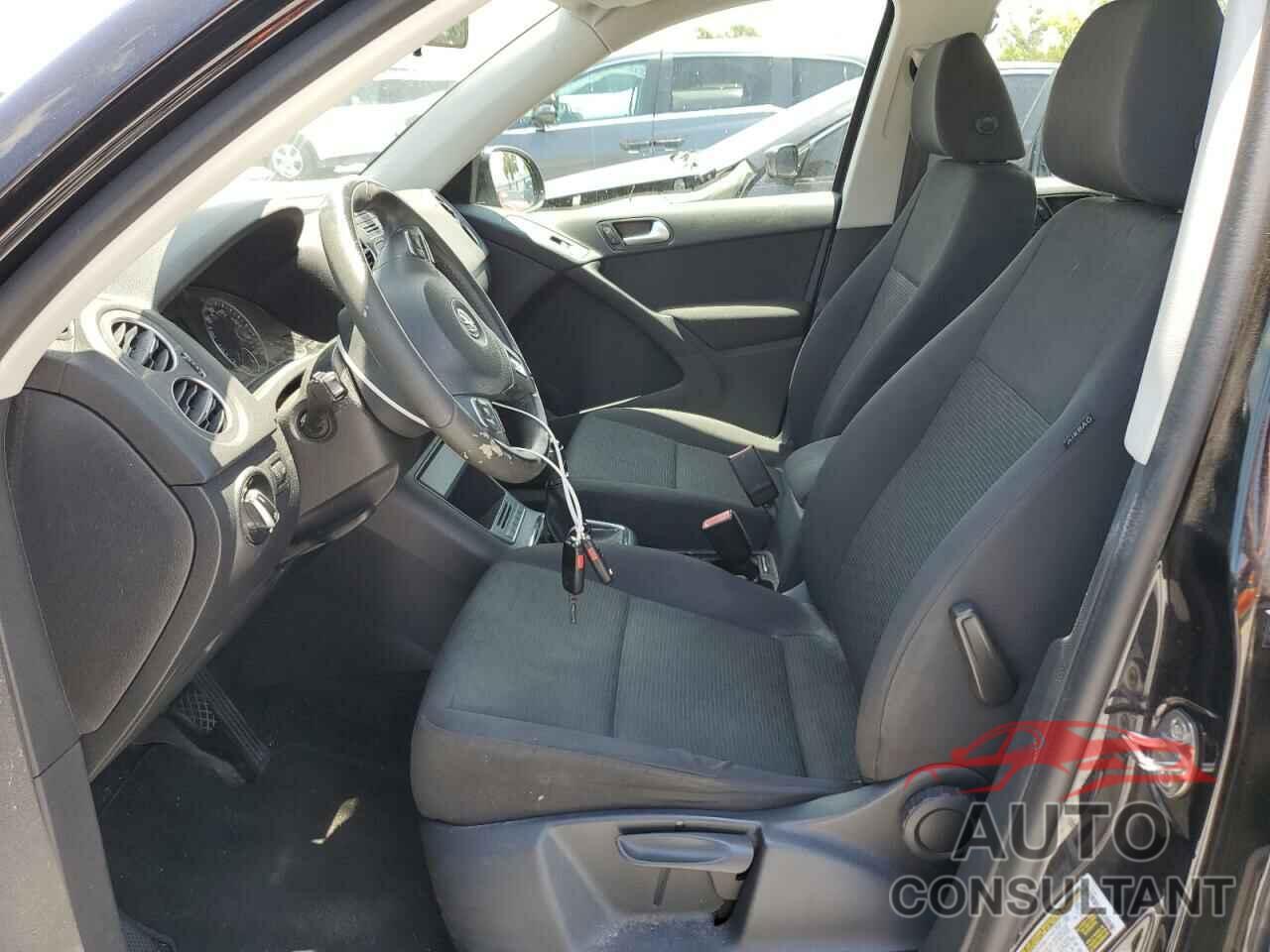 VOLKSWAGEN TIGUAN 2014 - WVGCV3AX8EW625094