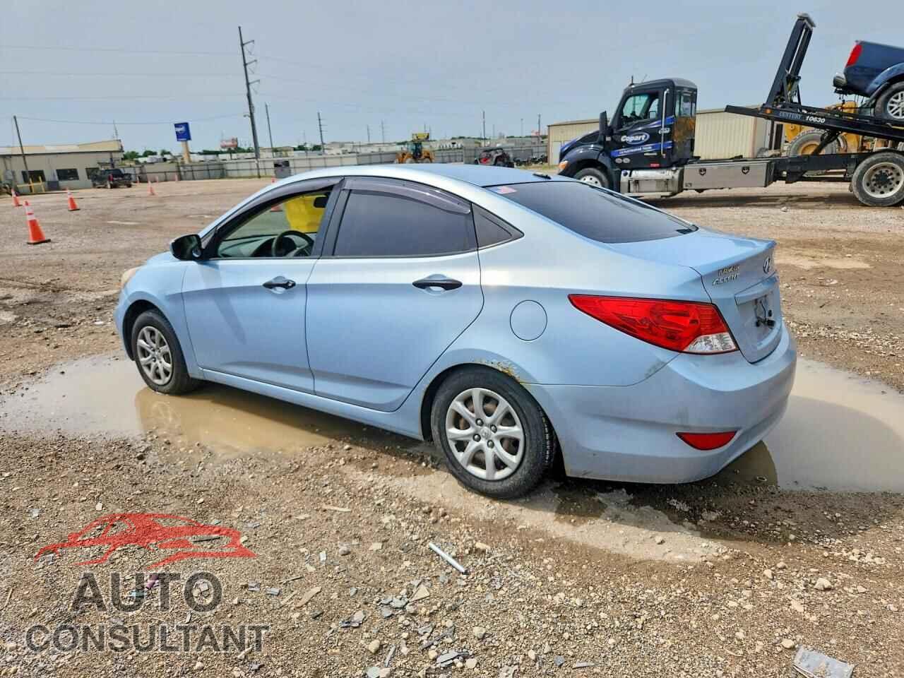 HYUNDAI ACCENT 2012 - KMHCT4AE5CU042369