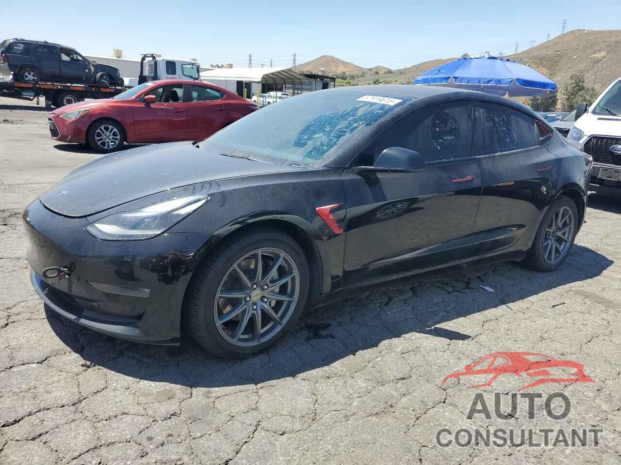 TESLA MODEL 3 2021 - 5YJ3E1EB3MF096504