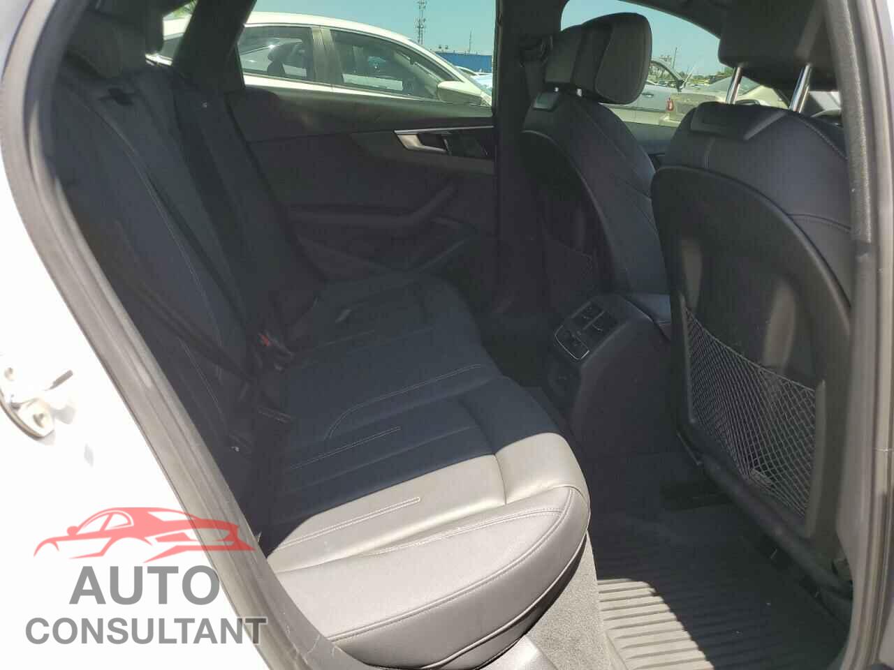 AUDI A4 2021 - WAUDAAF42MA060048