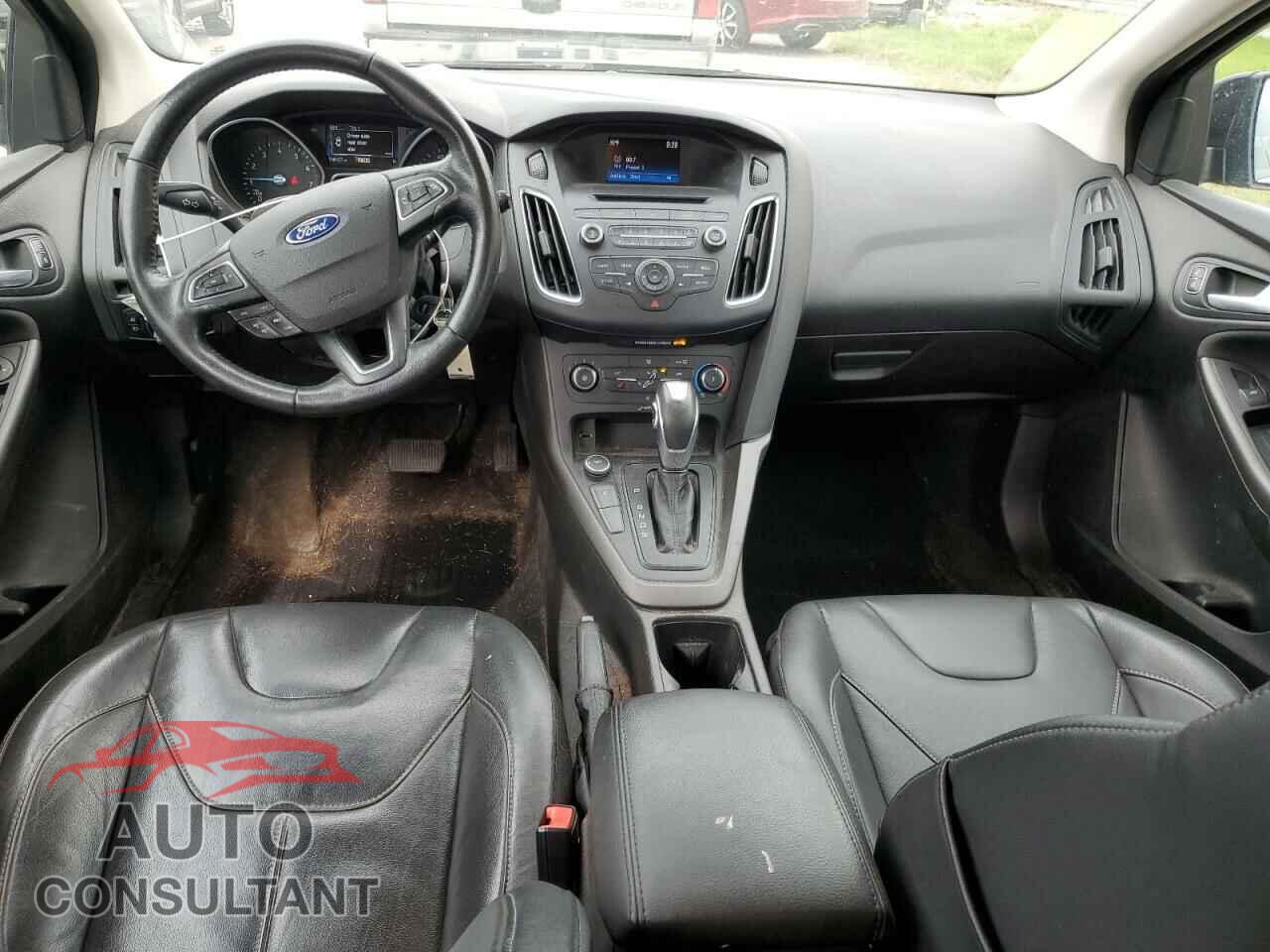 FORD FOCUS 2015 - 1FADP3K28FL361129