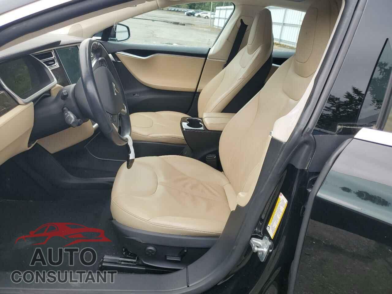 TESLA MODEL S 2013 - 5YJSA1DN0DFP20097