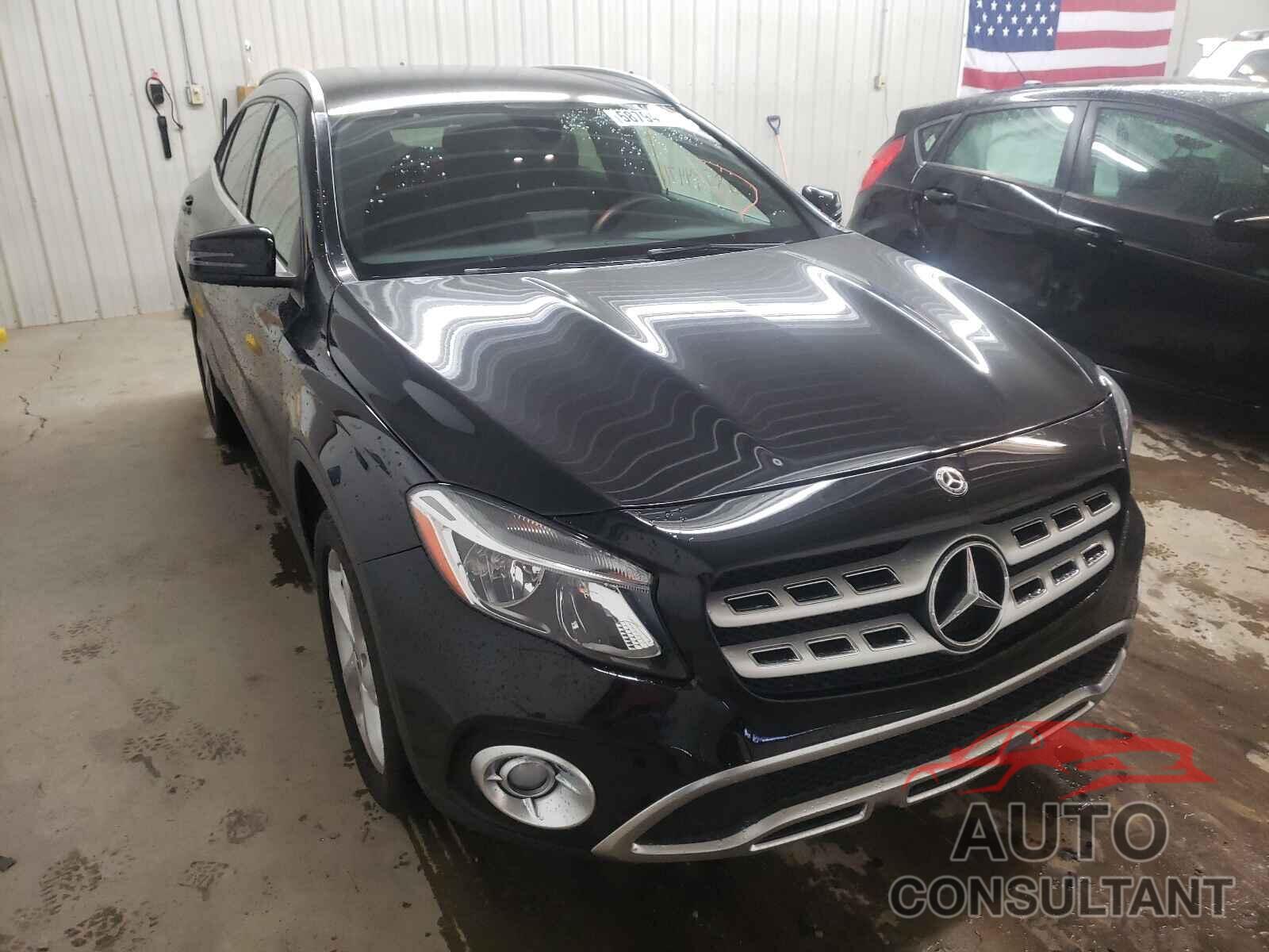 MERCEDES-BENZ GLA-CLASS 2016 - WDCTG4EB6KU013755