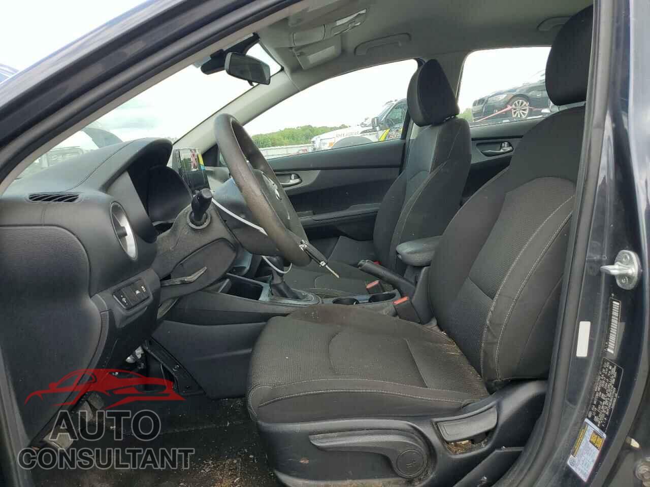 KIA FORTE 2019 - 3KPF24AD3KE073404