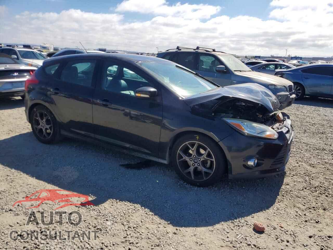 FORD FOCUS 2014 - 1FADP3K26EL463592