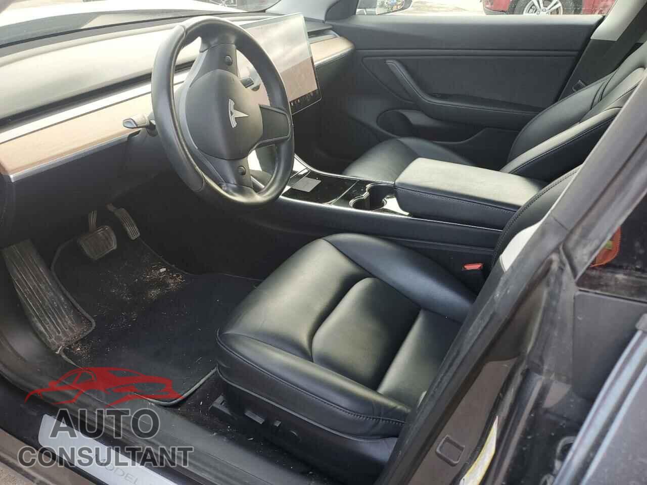 TESLA MODEL 3 2018 - 5YJ3E1EB5JF128512