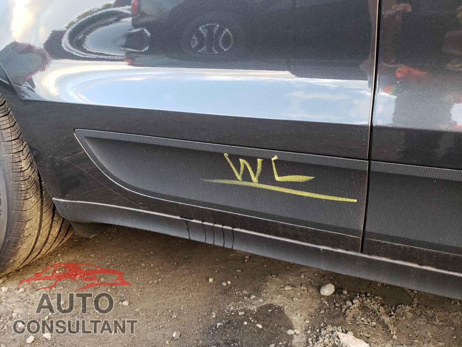 PORSCHE MACAN 2019 - WP1AA2A54KLB03882