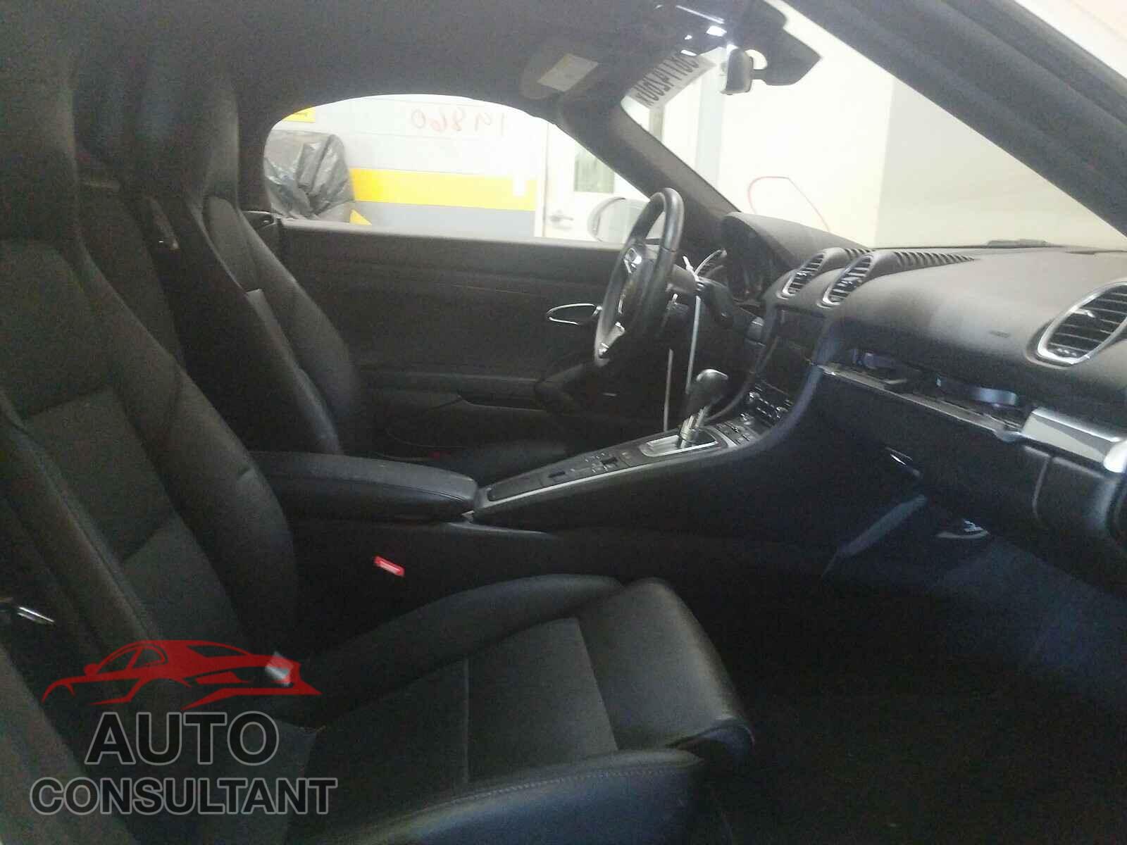 PORSCHE BOXSTER 2017 - WP0CB2A87HS240881