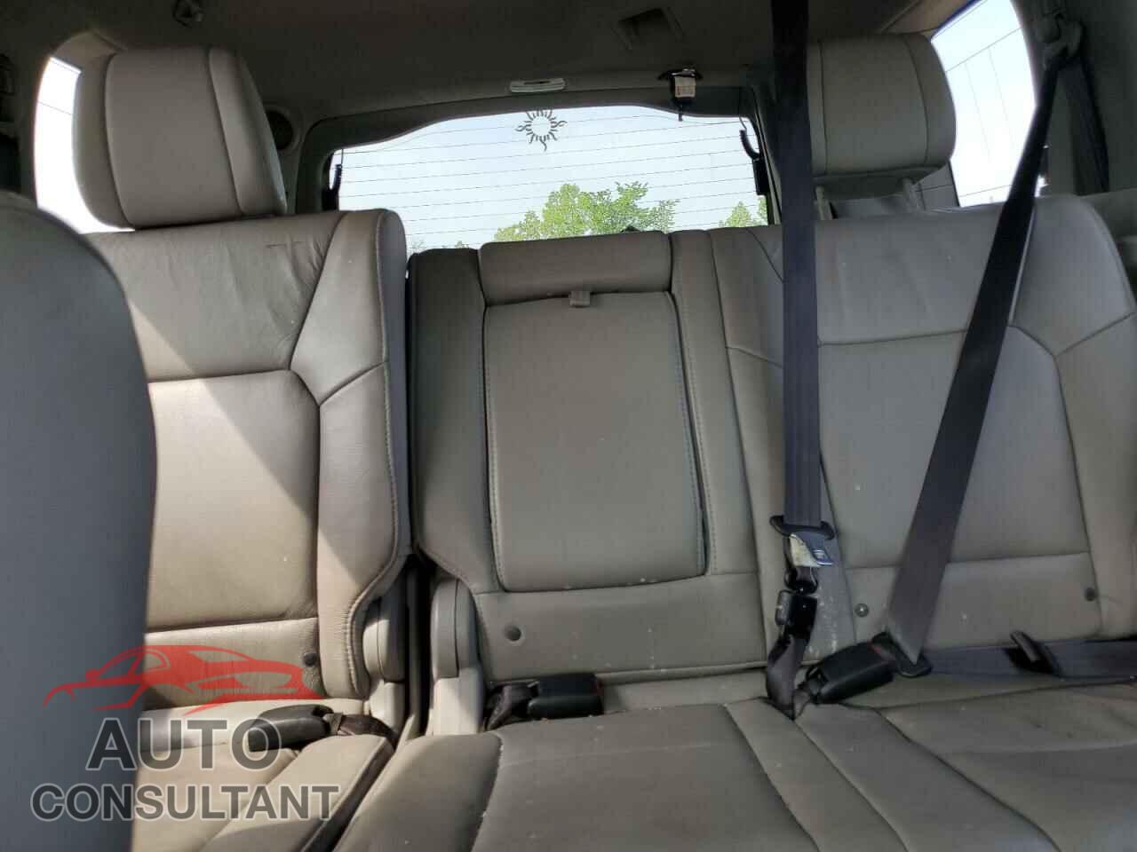 HONDA PILOT 2013 - 5FNYF4H97DB073000