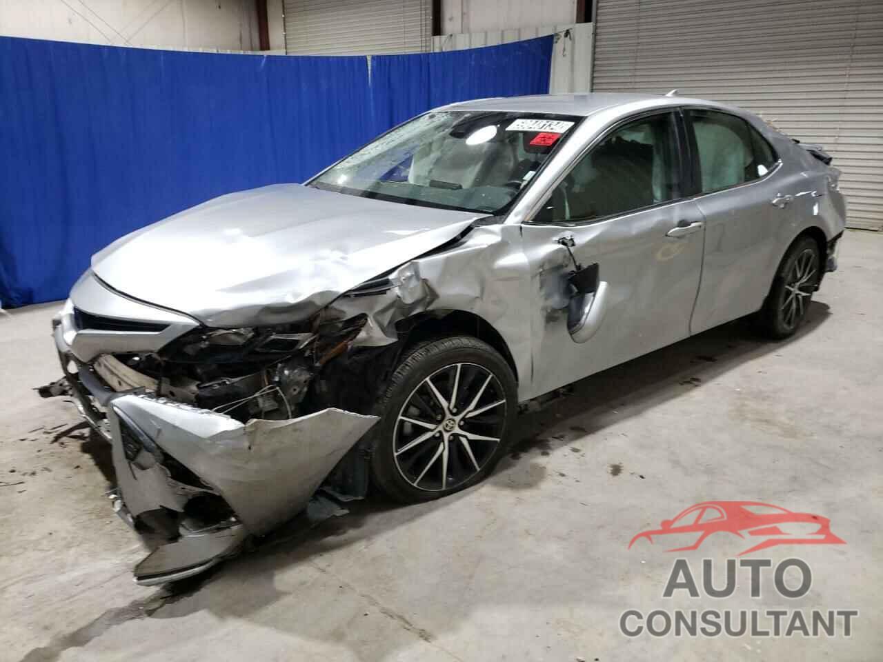 TOYOTA CAMRY 2022 - 4T1G11AK6NU689054