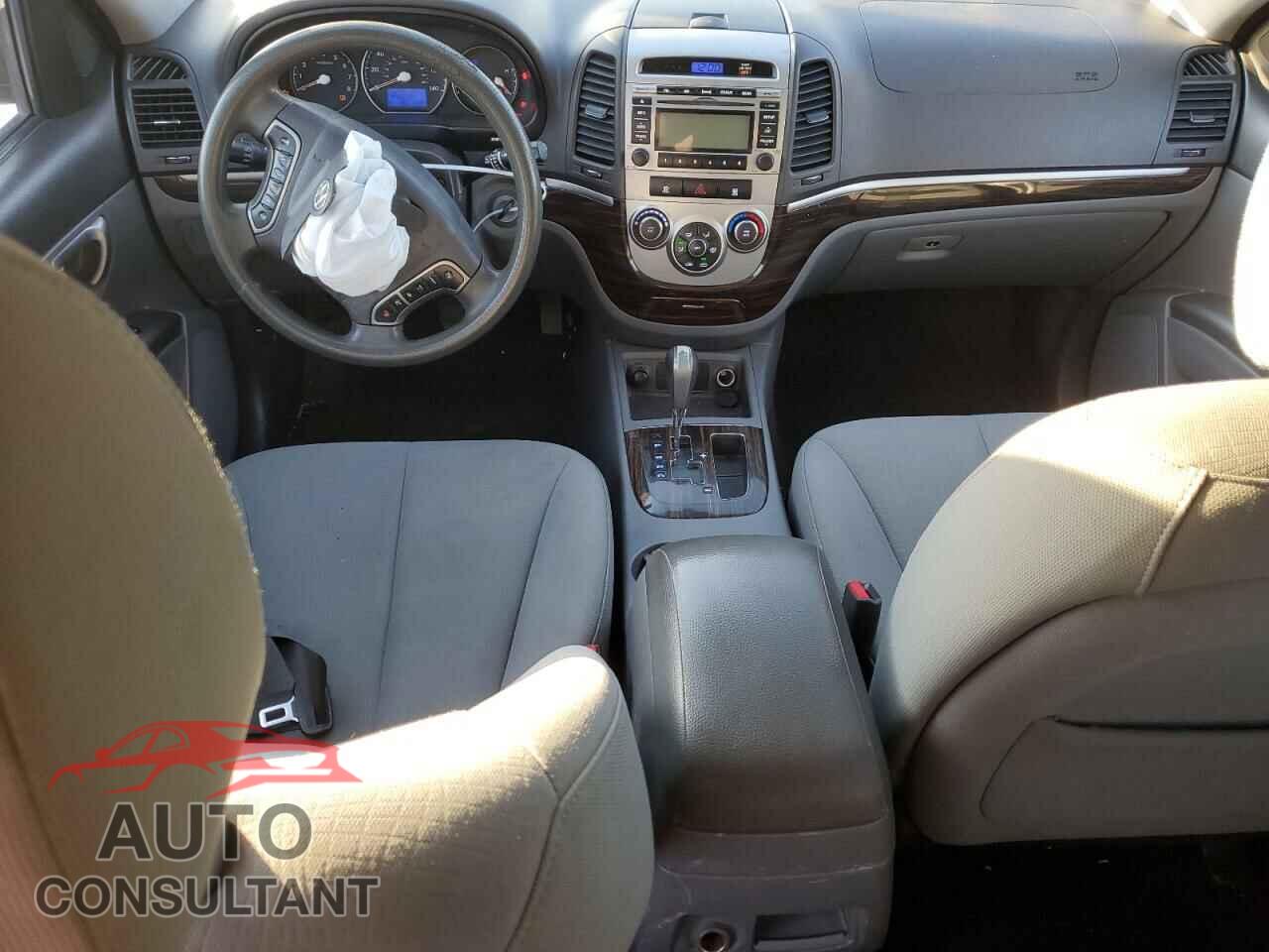 HYUNDAI SANTA FE 2010 - 5NMSG3AB3AH340718