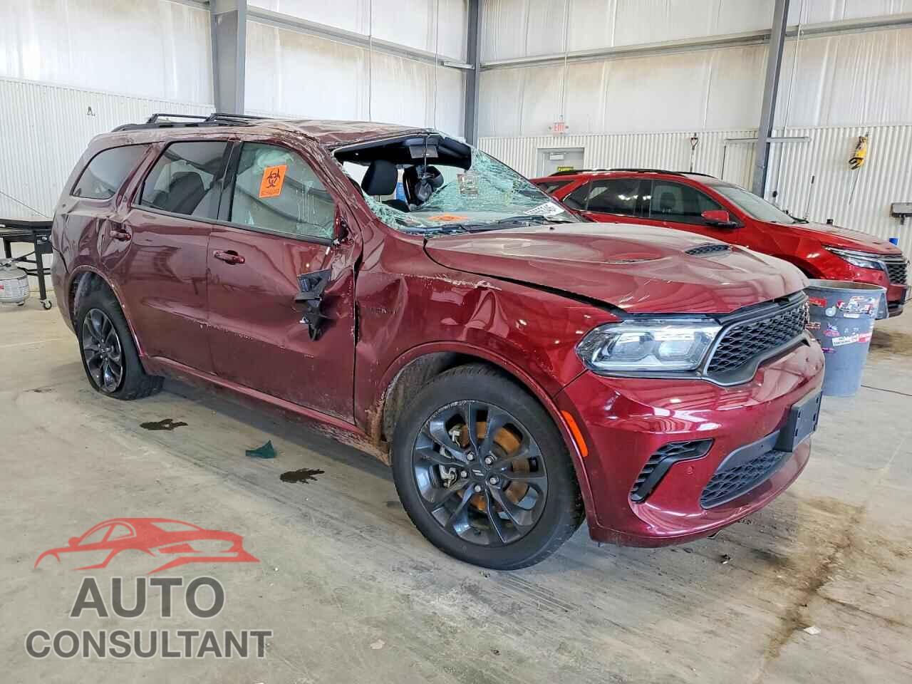 DODGE DURANGO 2023 - 1C4SDHCT7PC629572