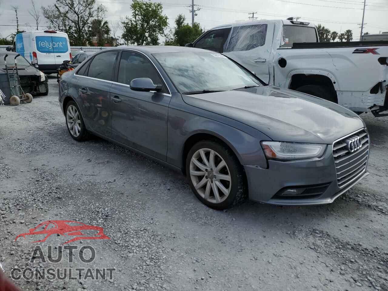 AUDI A4 2013 - WAUFFAFL9DN041393