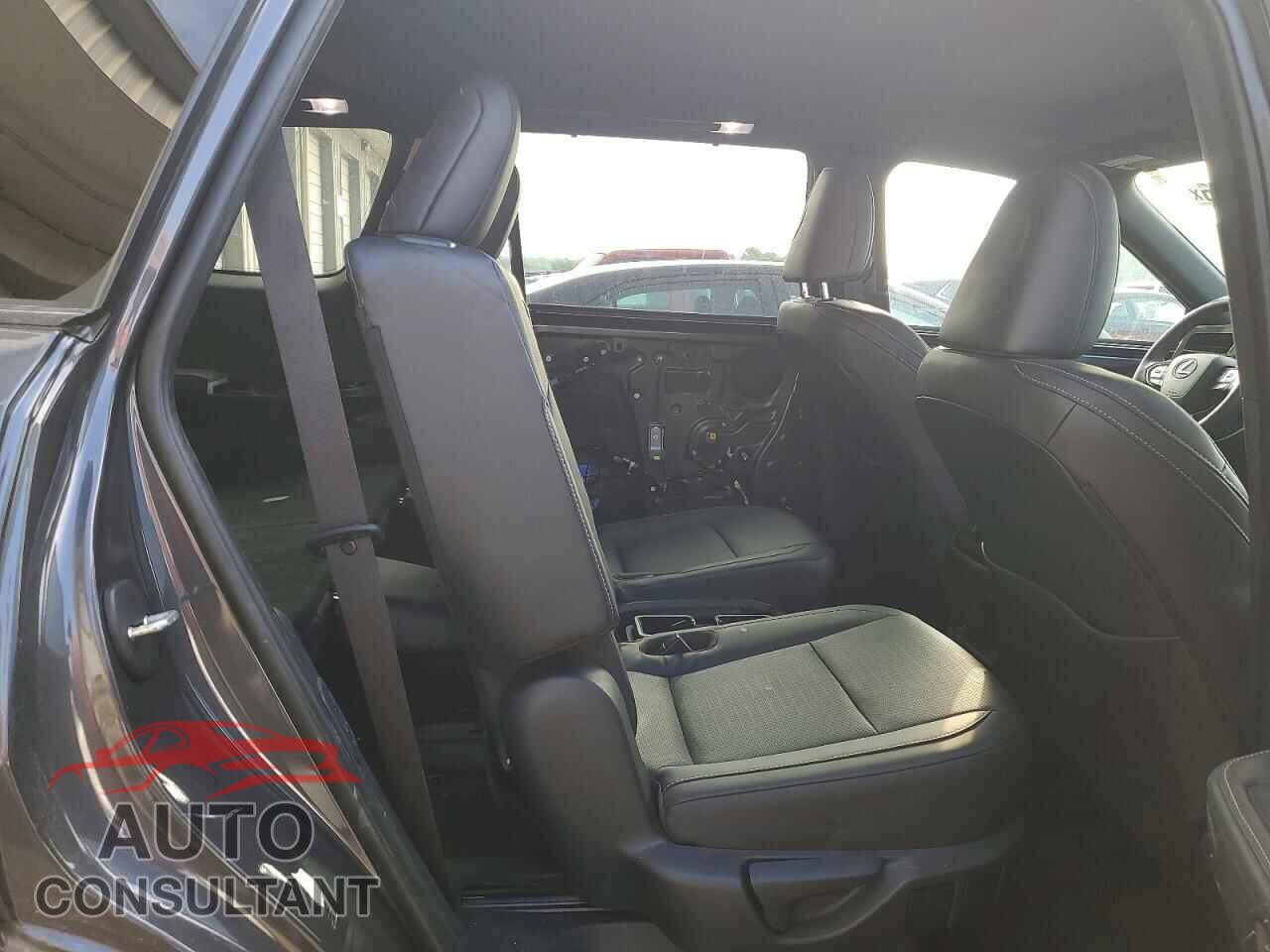 LEXUS UNKNOWN 2025 - 5TDAAAB65SS025436