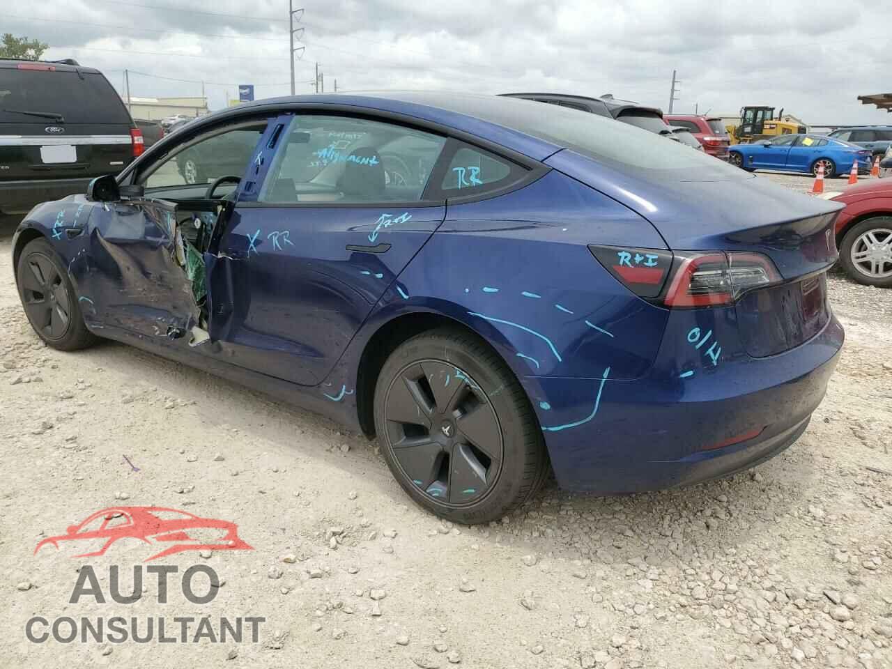 TESLA MODEL 3 2022 - 5YJ3E1EA6NF351459