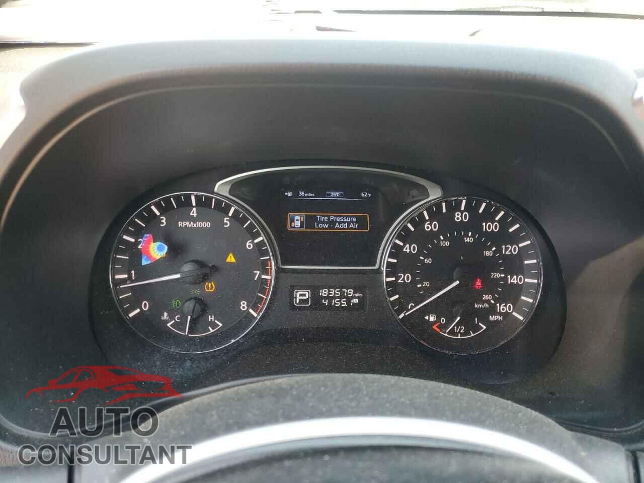 NISSAN PATHFINDER 2013 - 5N1AR2MM8DC668986