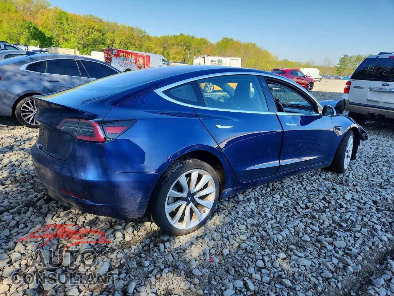 TESLA MODEL 3 2018 - 5YJ3E1EA2JF009856