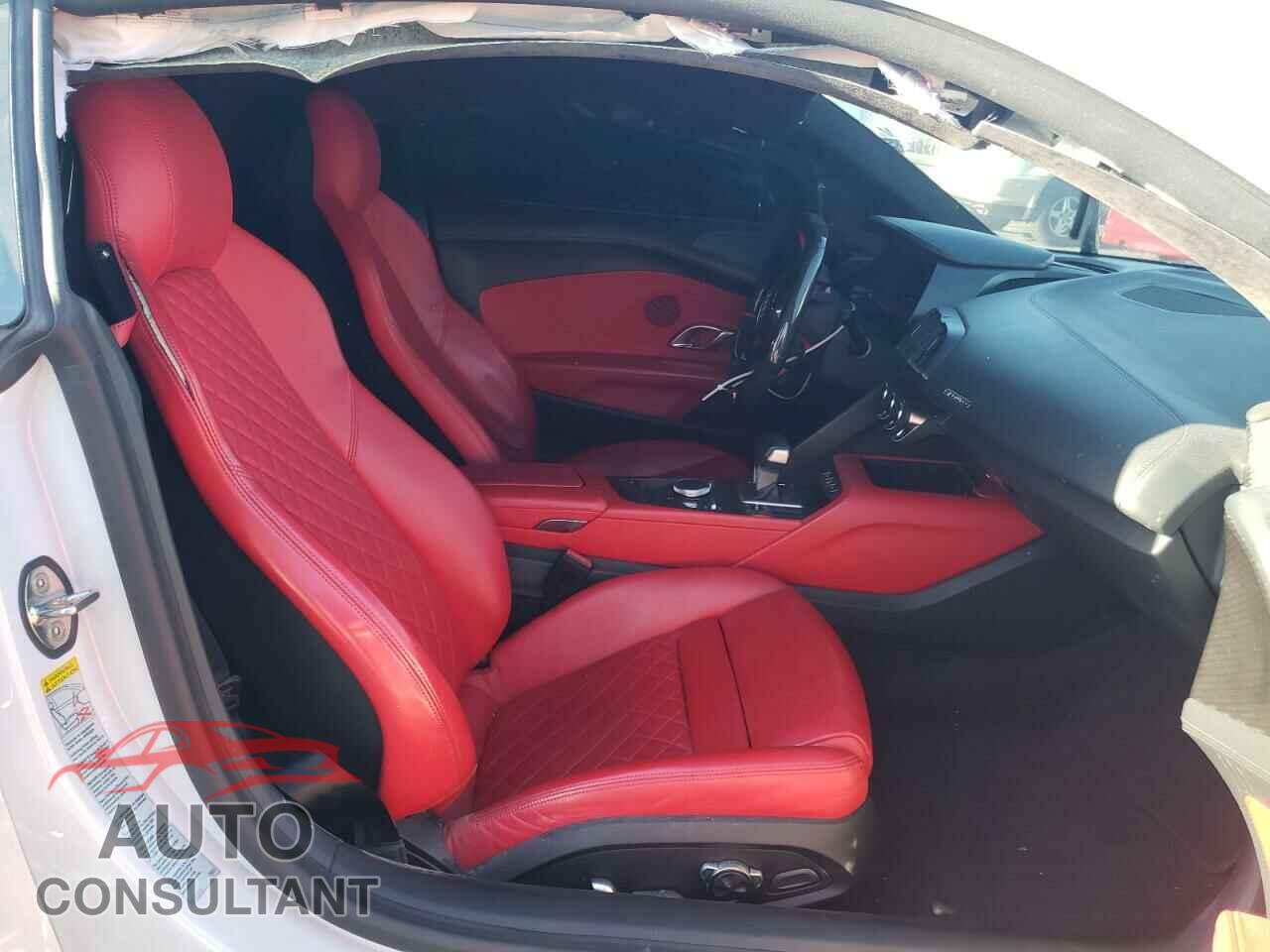 AUDI R8 2017 - WUAKBAFX6H7901926