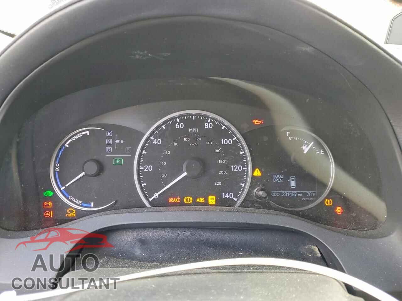 LEXUS CT 200 2011 - JTHKD5BH7B2016456