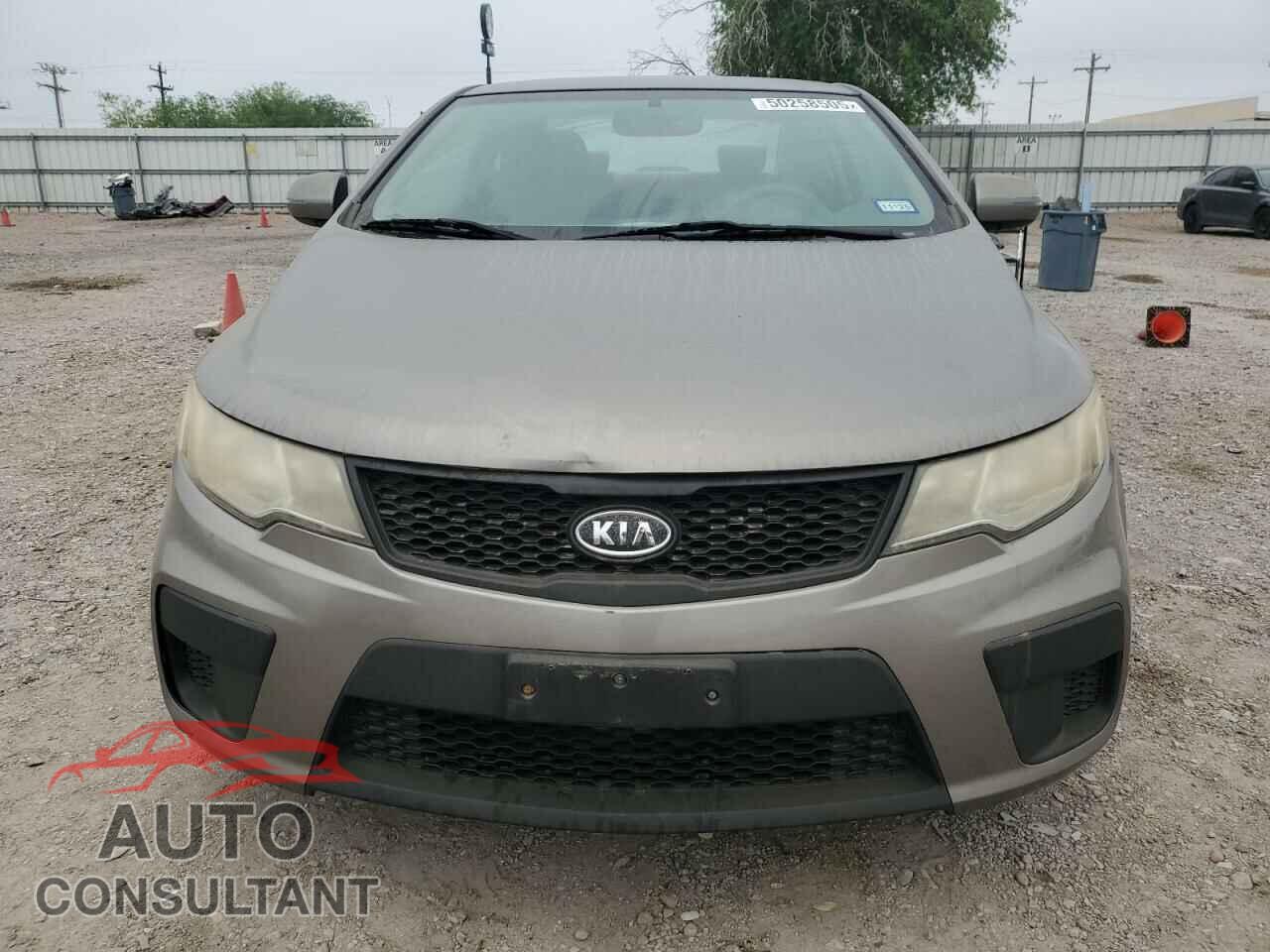 KIA FORTE 2012 - KNAFU6A23C5514656