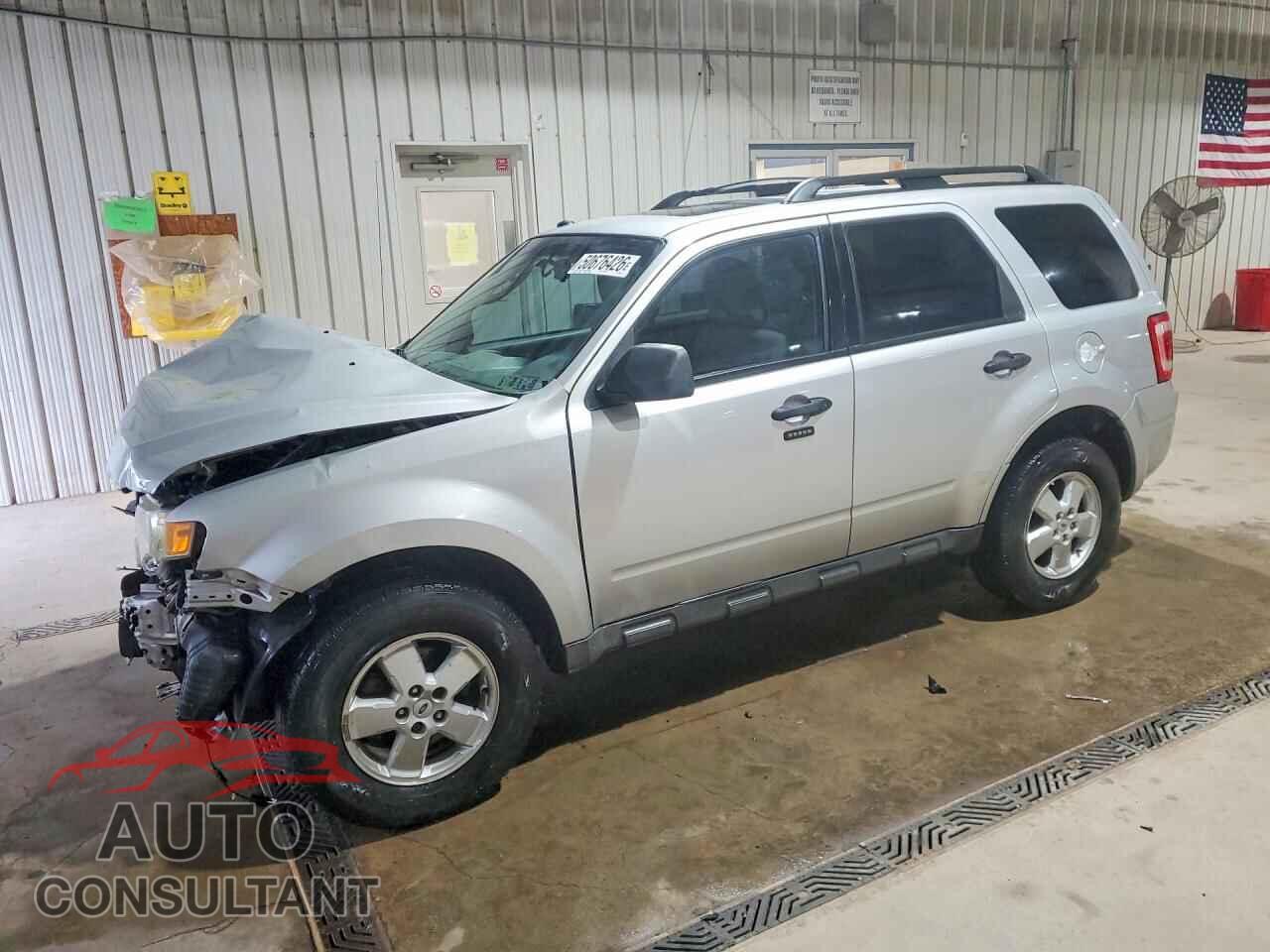FORD ESCAPE 2010 - 1FMCU0D72AKC29239