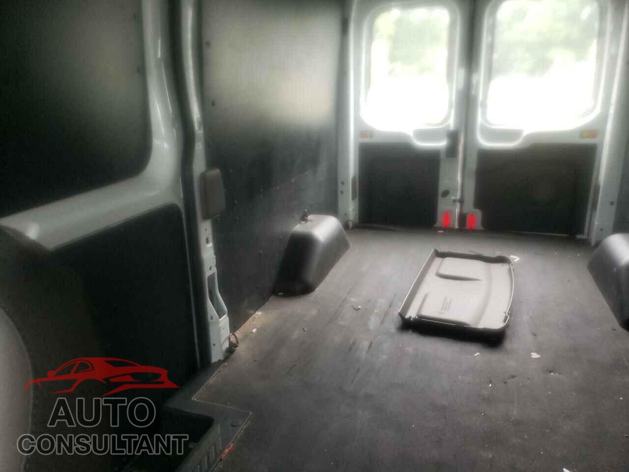 FORD TRANSIT CO 2020 - 1FTBR2C87LKA09377