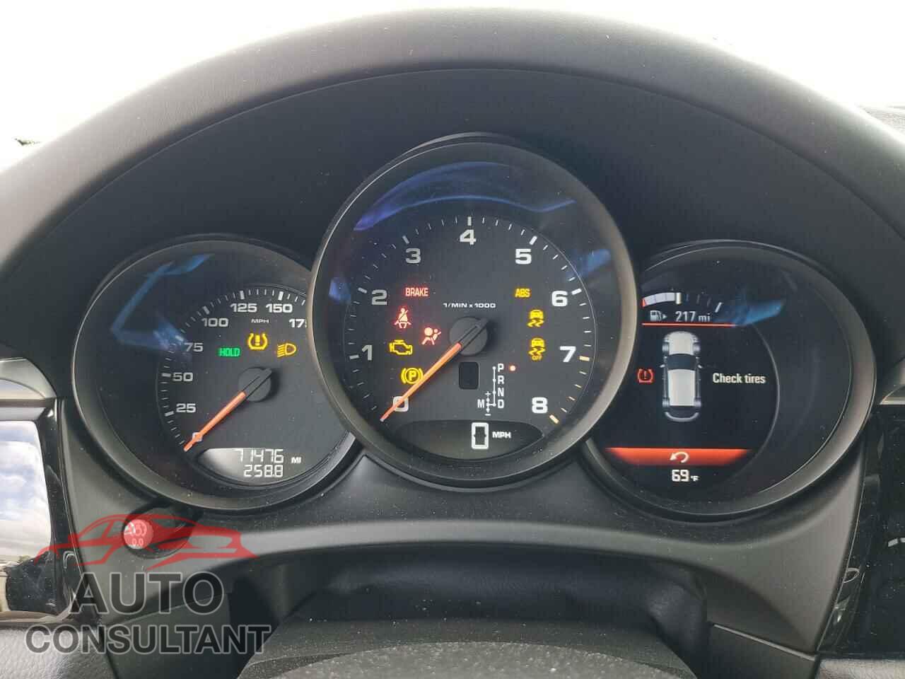 PORSCHE MACAN 2017 - WP1AA2A52HLB82865