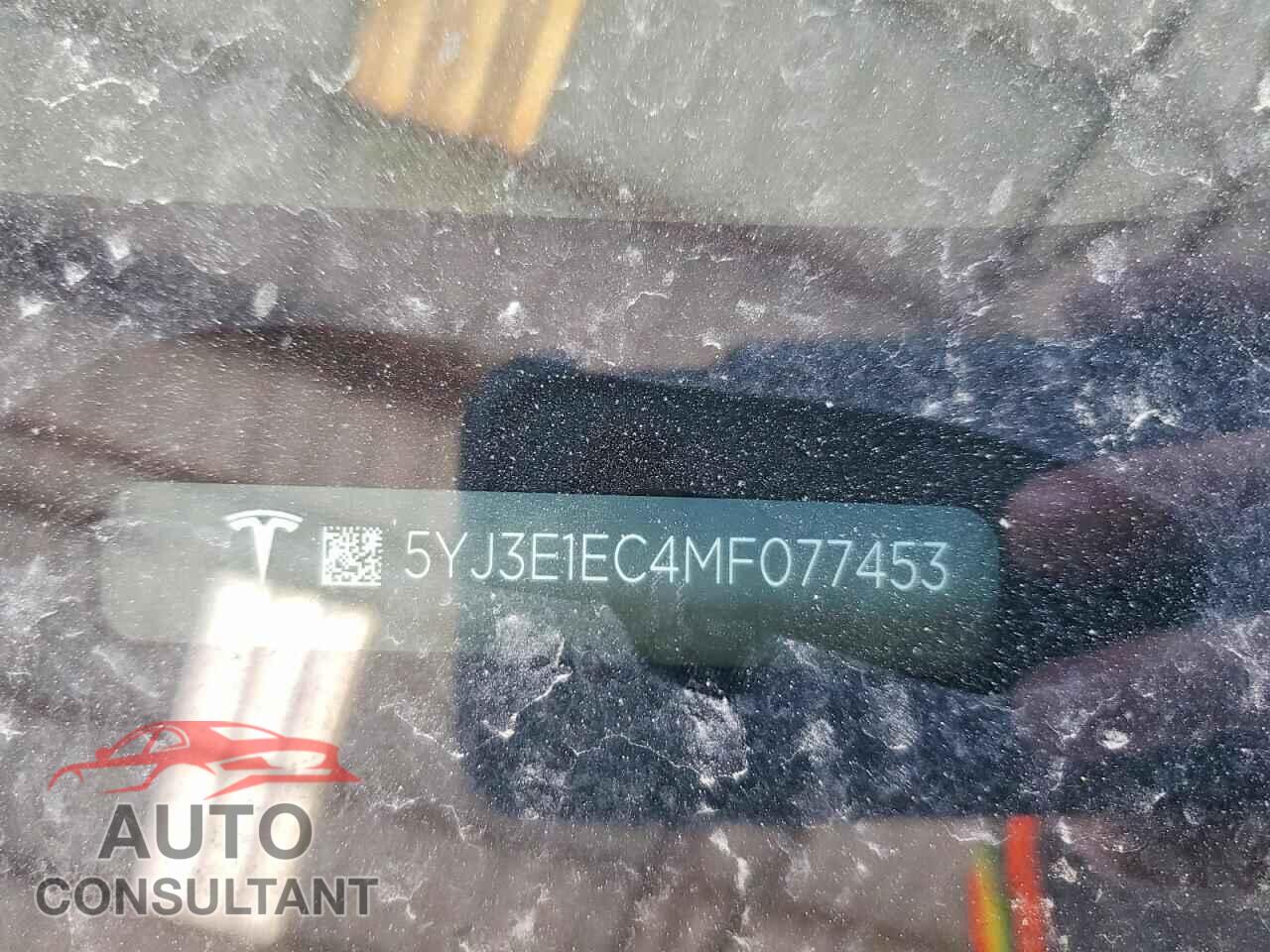 TESLA MODEL 3 2021 - 5YJ3E1EC4MF077453