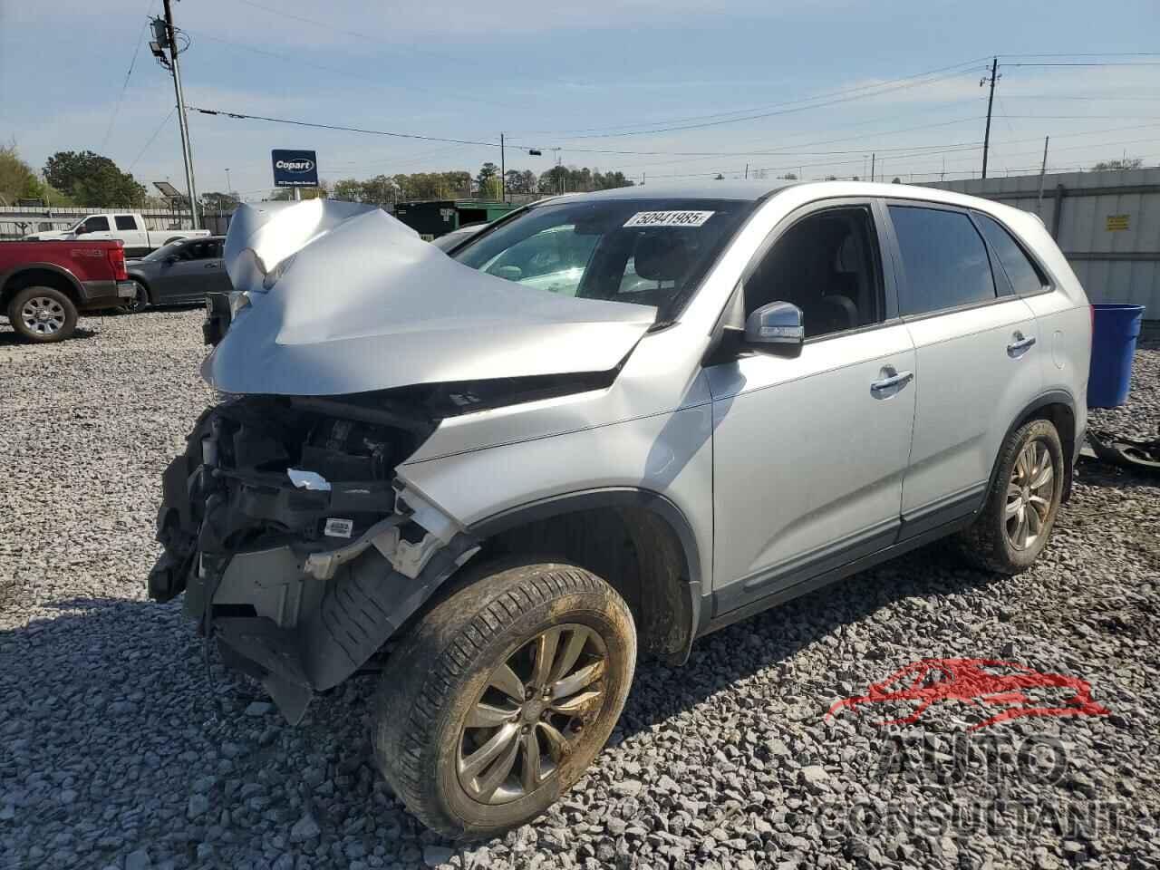 KIA SORENTO 2011 - 5XYKU4A19BG010065