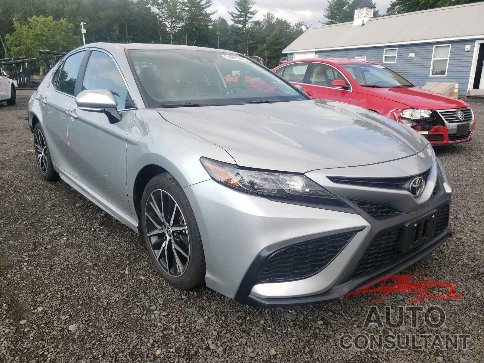 TOYOTA CAMRY 2021 - 4T1G11BK3MU023542