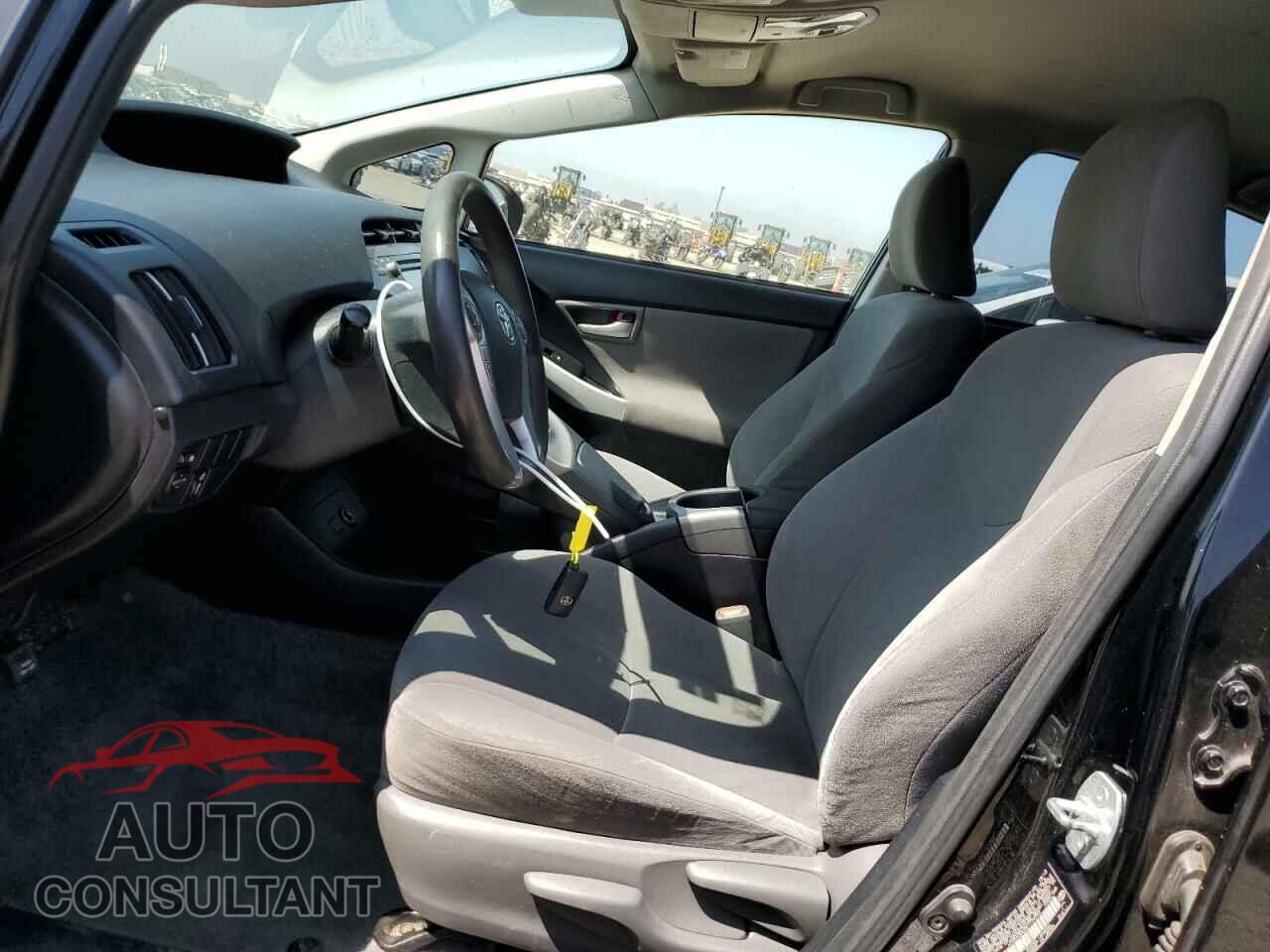 TOYOTA PRIUS 2014 - JTDKN3DU4E1774990