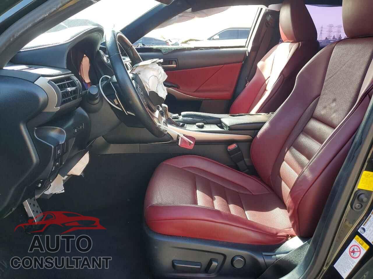 LEXUS IS 2019 - JTHBZ1D2XK5034256