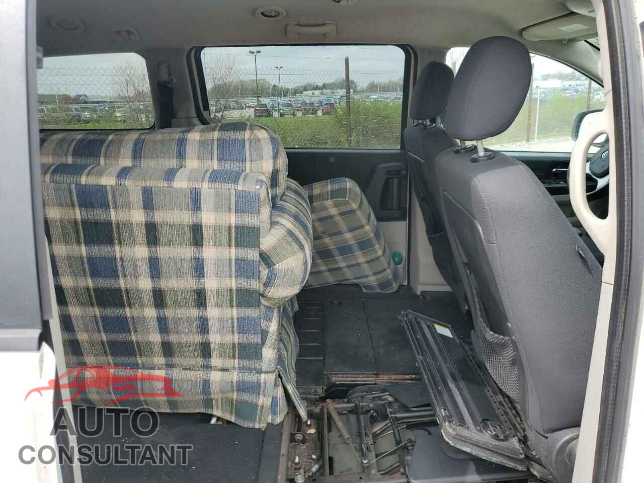 DODGE CARAVAN 2009 - 1D8HN44E89B511444