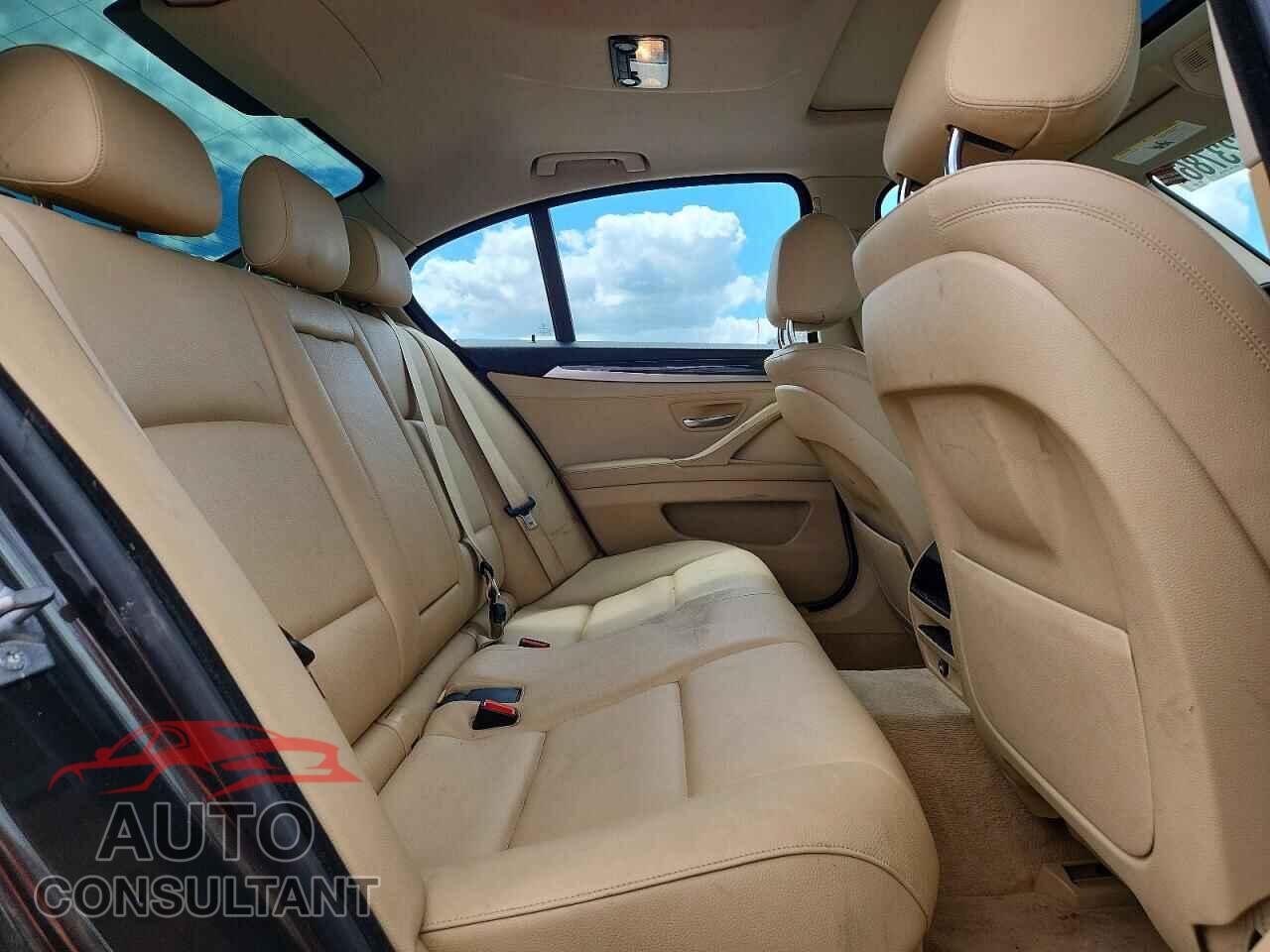 BMW 5 SERIES 2014 - WBA5A5C52ED506594