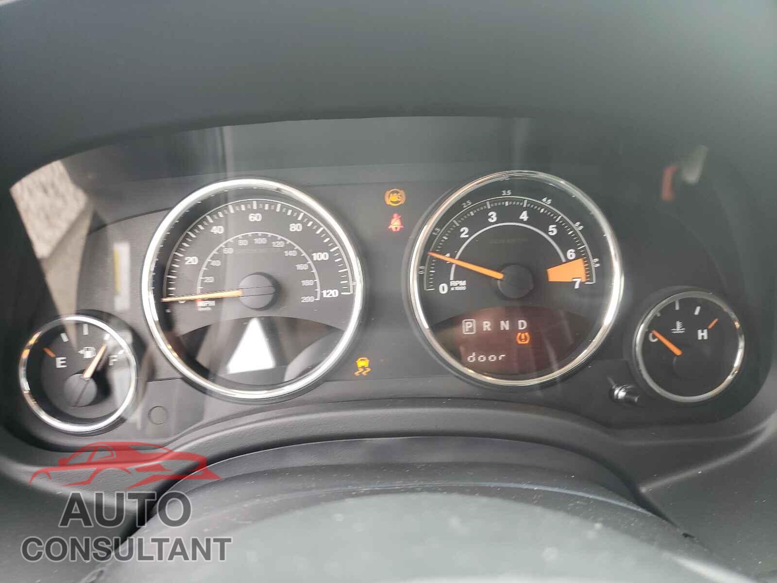 JEEP COMPASS 2015 - 1C4NJCEA3FD297160
