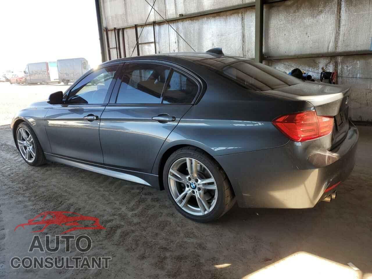 BMW 3 SERIES 2015 - WBA3A5G51FNS83056