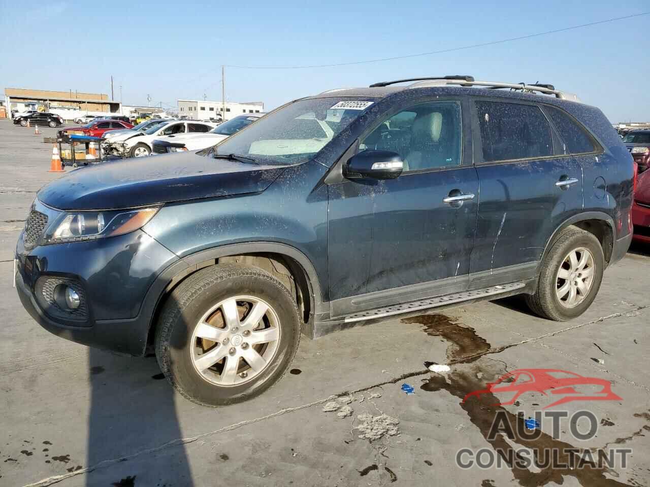 KIA SORENTO 2011 - 5XYKT4A10BG168068