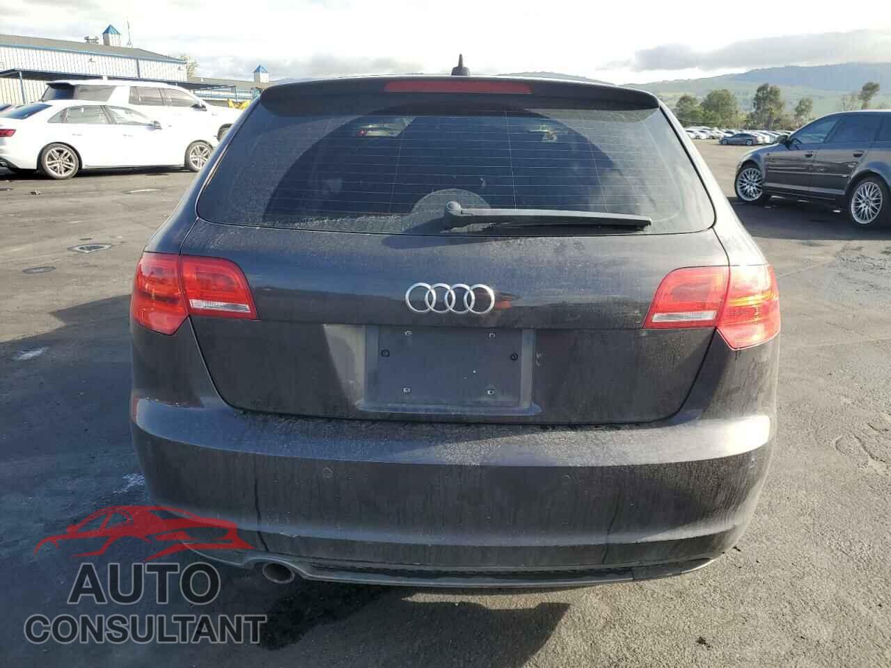 AUDI A3 2011 - WAUKJAFM2BA169582