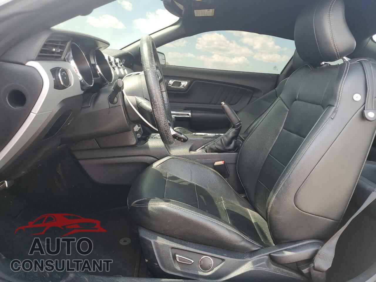 FORD MUSTANG 2017 - 1FA6P8CF8H5247517