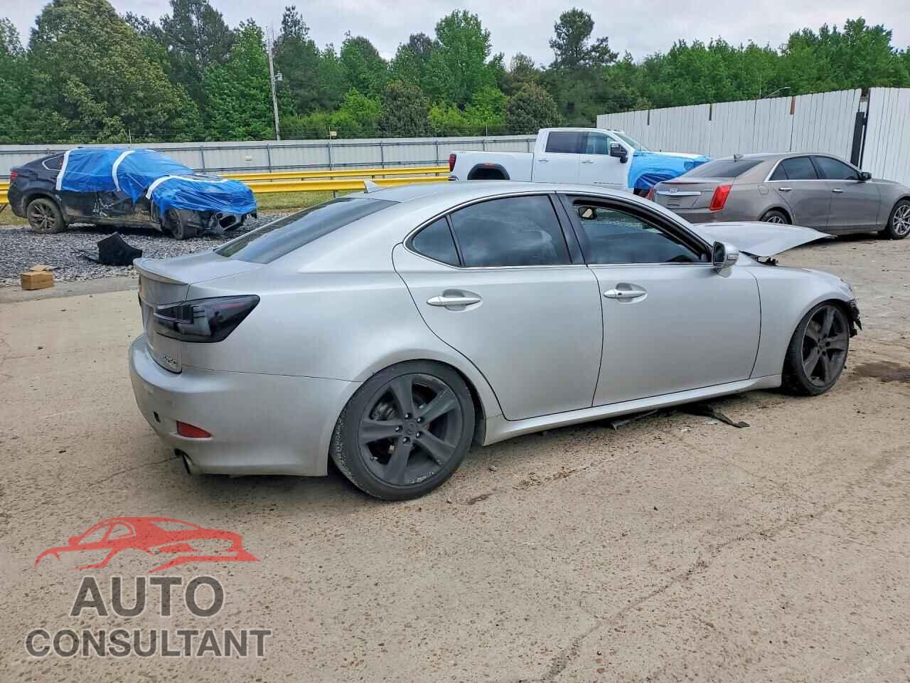 LEXUS IS 2011 - JTHBF5C29B5147553