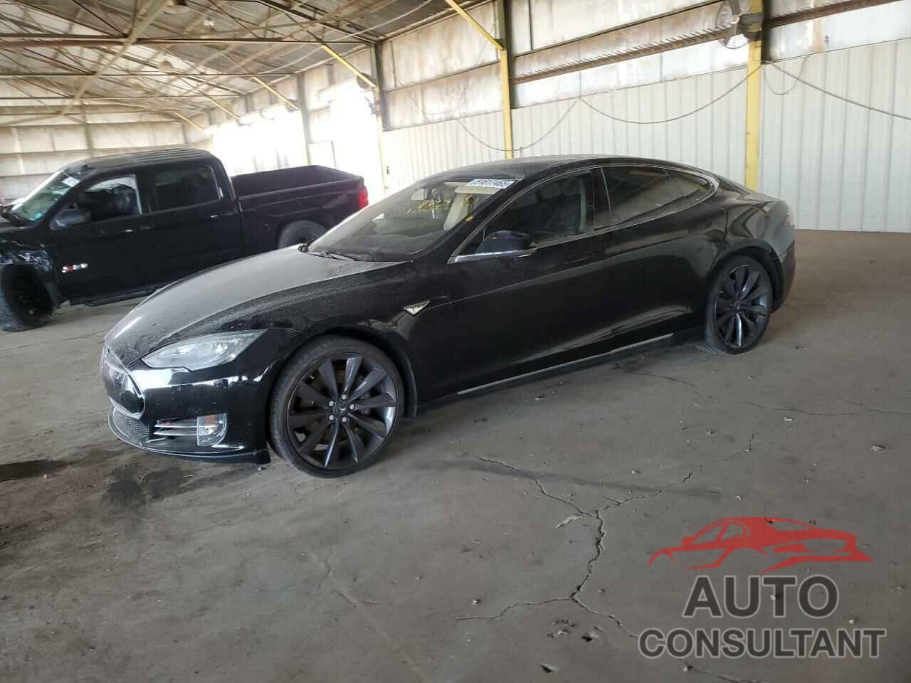 TESLA MODEL S 2014 - 5YJSA1H11EFP42814