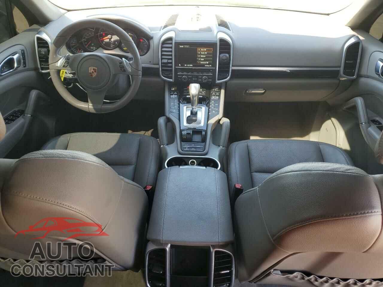 PORSCHE CAYENNE 2012 - WP1AA2A26CLA07808