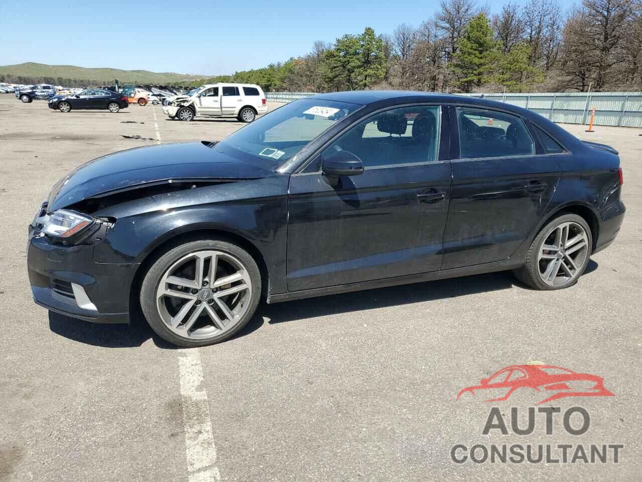 AUDI A3 2018 - WAUB8GFF6J1011809