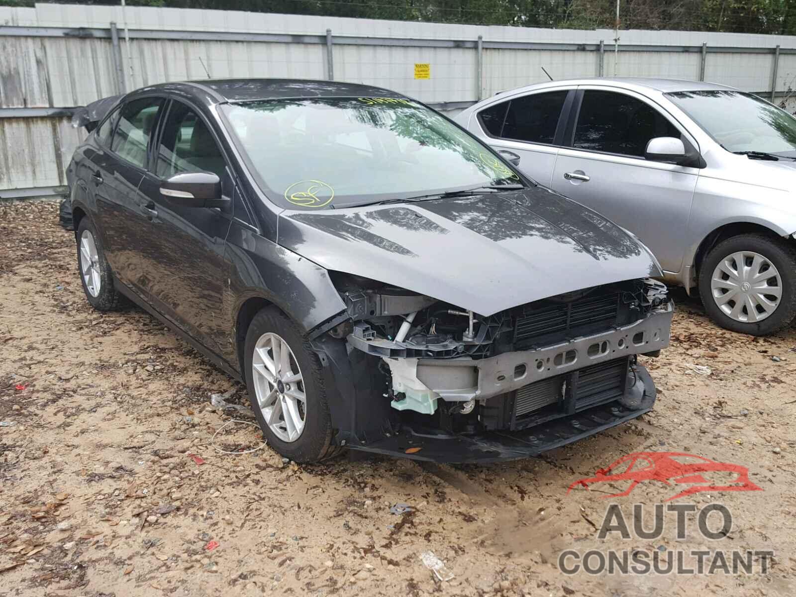 FORD FOCUS 2017 - 1FADP3F22HL256728