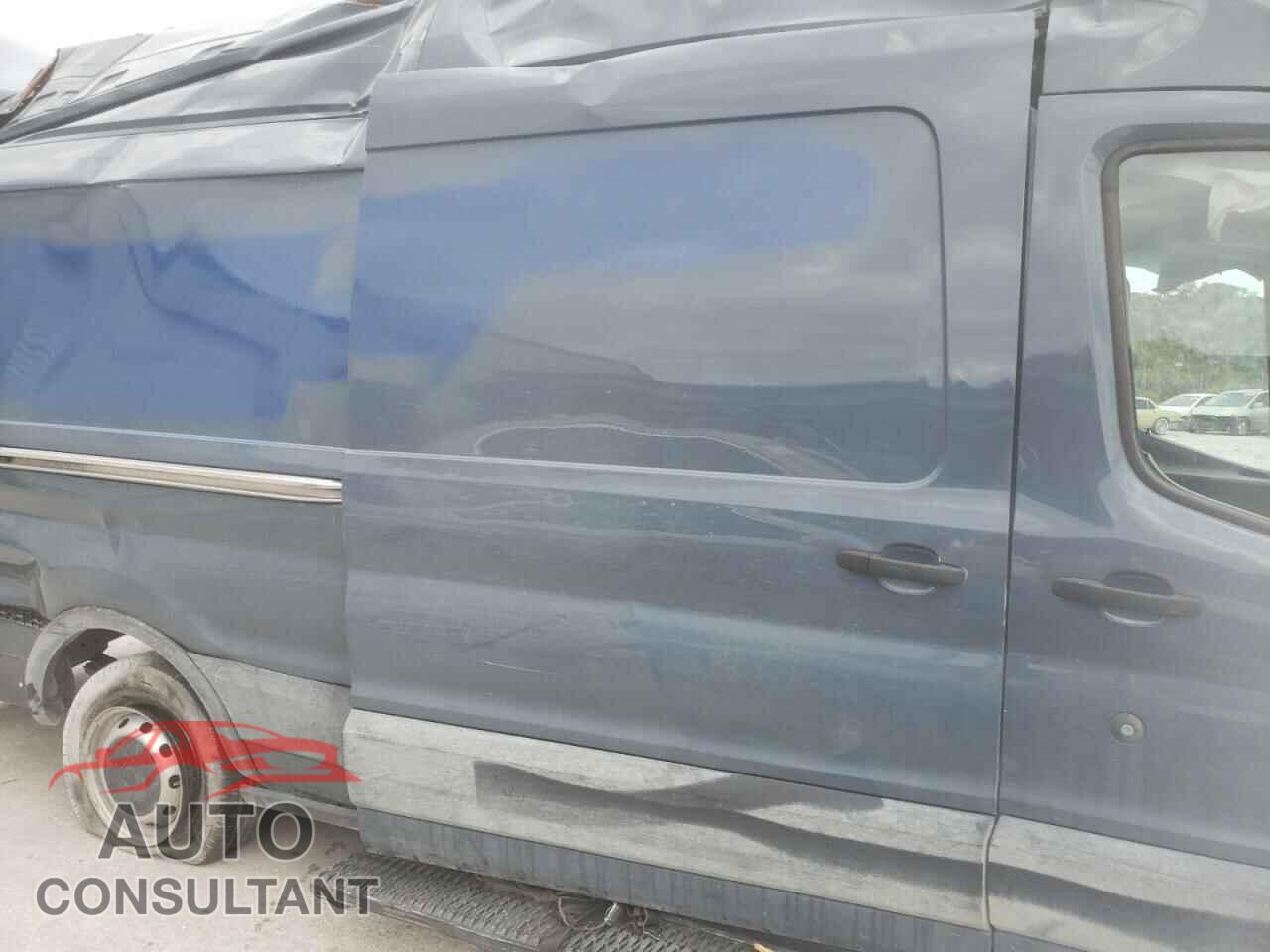 FORD TRANSIT 2019 - 1FTYR3XM2KKB28945