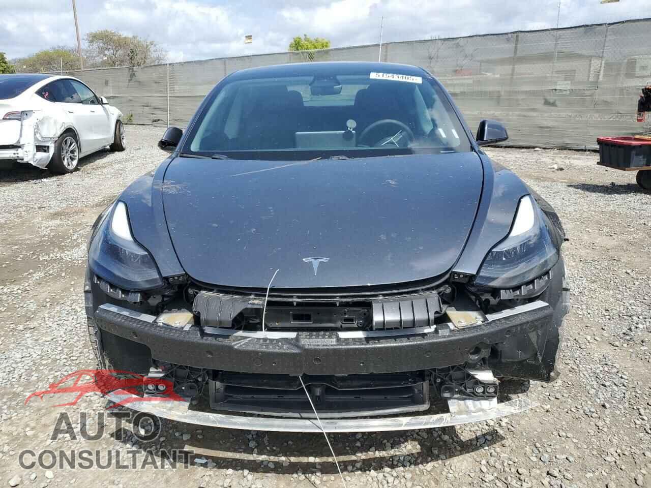 TESLA MODEL 3 2023 - 5YJ3E1EA1PF465372