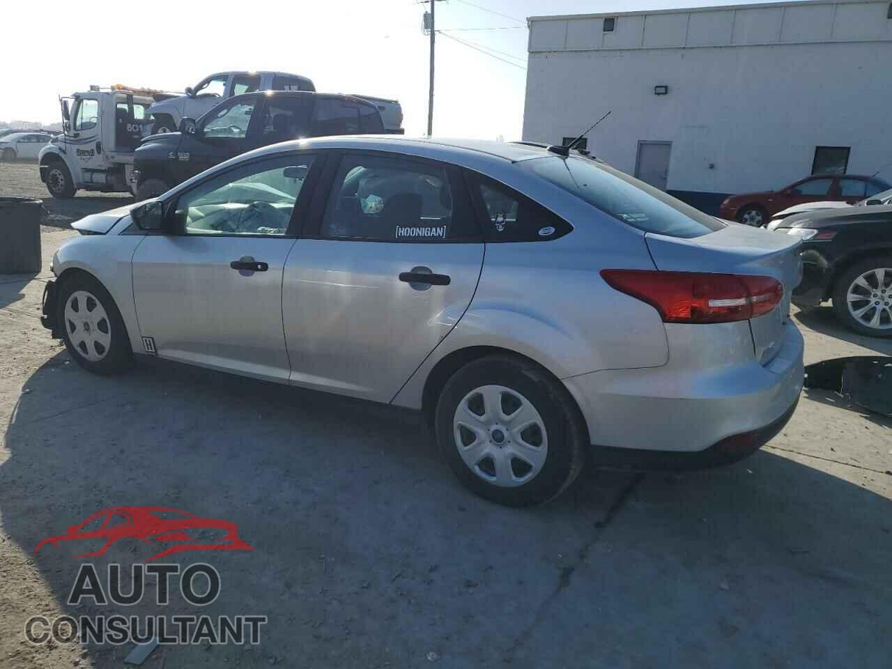 FORD FOCUS 2017 - 1FADP3E27HL236704