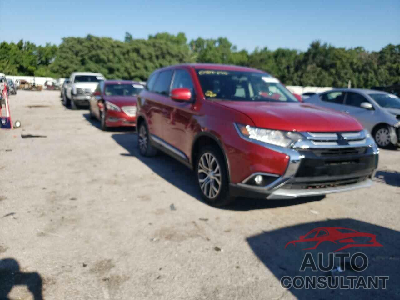 MITSUBISHI OUTLANDER 2018 - JA4AD3A30JZ039438